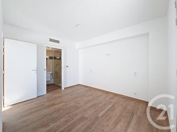 Appartement T4 à vendre  4 pièces - 91,10 m2 MARSEILLE - 13008