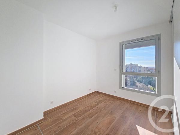 Appartement T4 à vendre  4 pièces - 91,10 m2 MARSEILLE - 13008