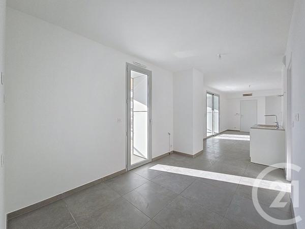 Appartement T4 à vendre  4 pièces - 91,10 m2 MARSEILLE - 13008