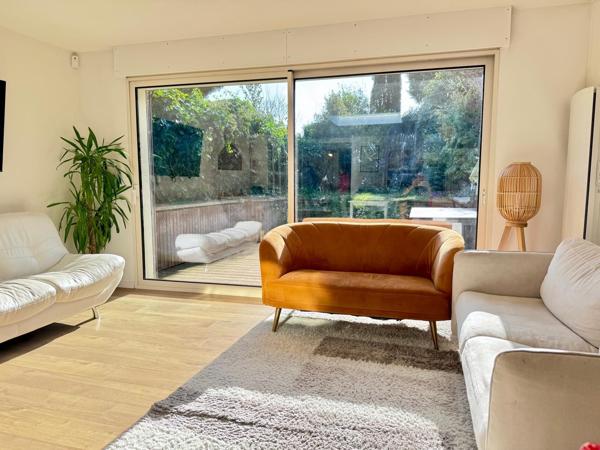 MAISON JARDIN GARAGE 5 CHAMBRES