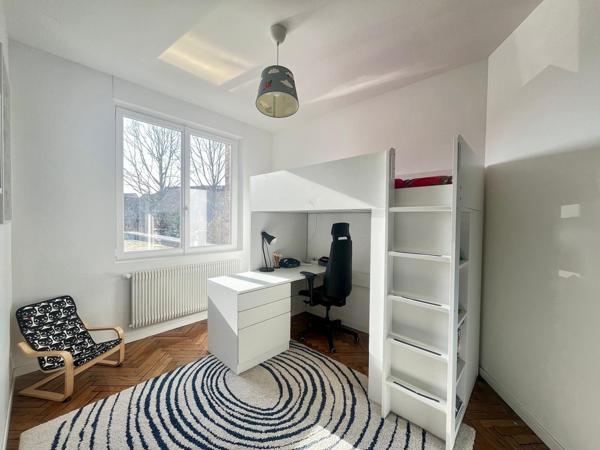 MAISON JARDIN GARAGE 5 CHAMBRES