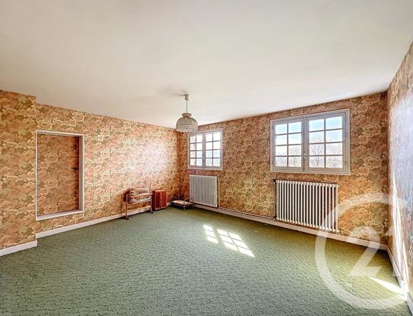 Maison à vendre  10 pièces - 242 m2 COURNON D AUVERGNE - 63