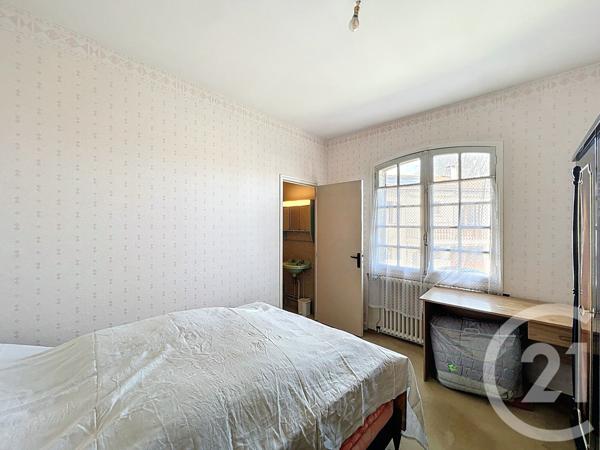 Maison à vendre  10 pièces - 242 m2 COURNON D AUVERGNE - 63