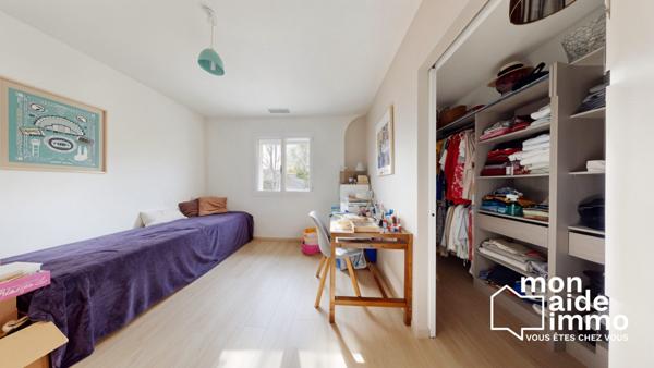 Maison familiale de plain-pied 121 m² – terrain 900 m², au calme