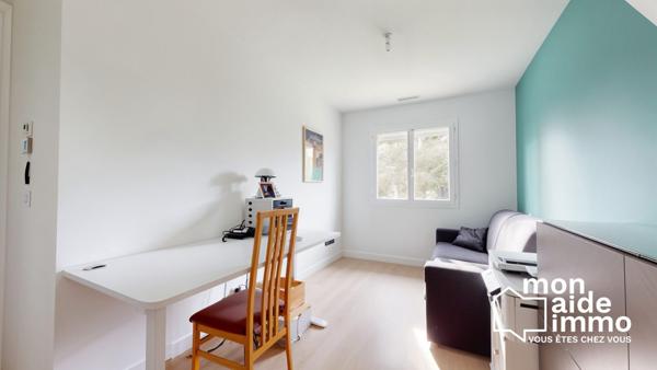 Maison familiale de plain-pied 121 m² – terrain 900 m², au calme