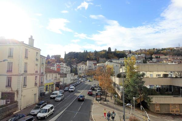 Appartement · Location Saint Etienne (42000) 2 pièces · 47m²