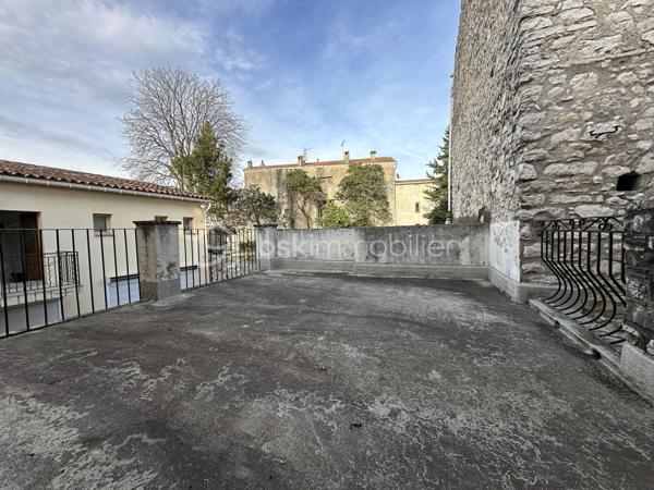 Maison de village de 180 m²