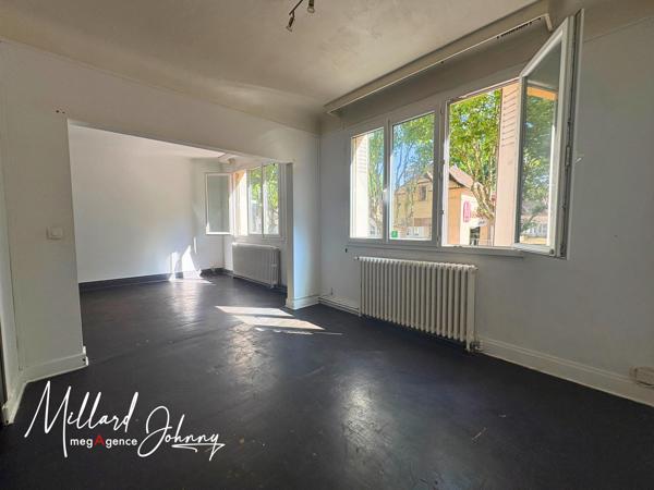 Immeuble à LE CREUSOT, 71200 - 238m²