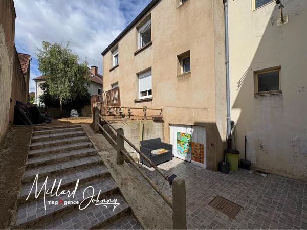 Immeuble à LE CREUSOT, 71200 - 238m²