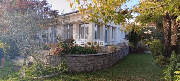 Maison T5 (171 m²) à vendre à FEURS