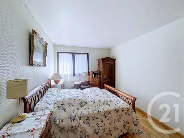 Appartement T4 à vendre  4 pièces - 109,94 m 2   LYON  - 69004