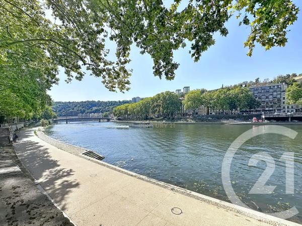 Appartement T4 à vendre  4 pièces - 109,94 m 2   LYON  - 69004