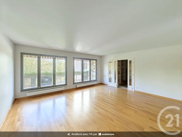 Appartement T4 à vendre  4 pièces - 109,94 m 2   LYON  - 69004