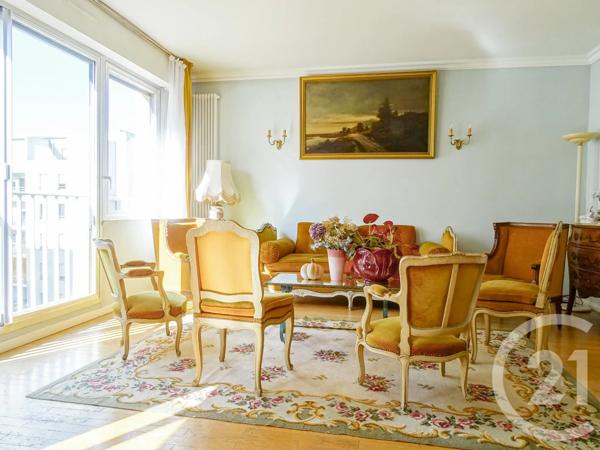 Appartement T4 à vendre  4 pièces - 109,94 m 2   LYON  - 69004