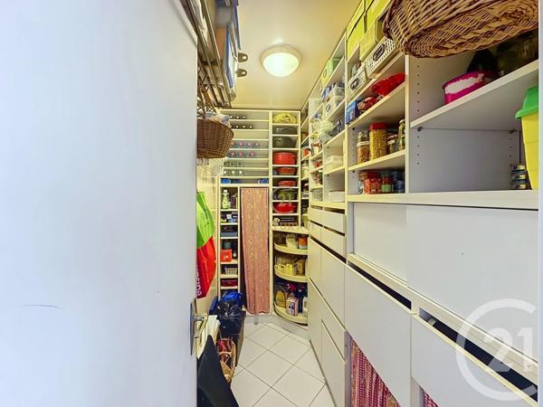 Appartement T4 à vendre  4 pièces - 109,94 m 2   LYON  - 69004