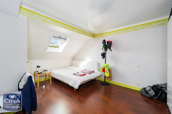 Maison à vendre 9 pièces 240m² Cusset (03300)