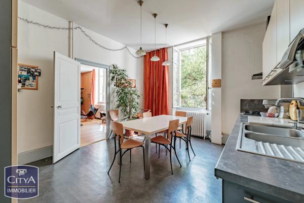 Maison à vendre 9 pièces 240m² Cusset (03300)