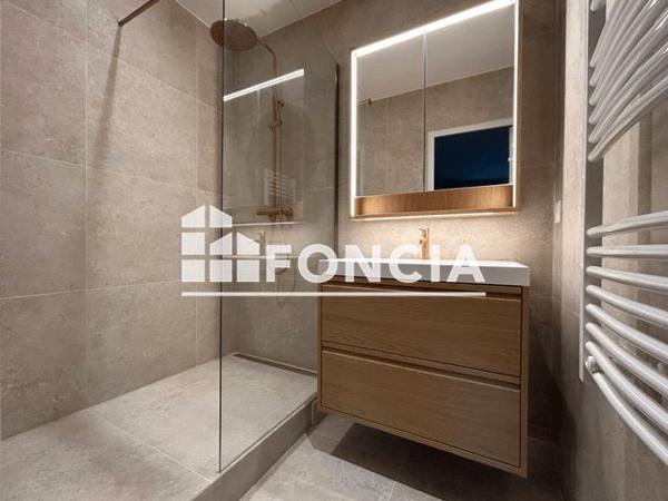 Location Appartement 3 pièces 100.1 m² - 12 ALLEE DES DELIEUSES Louveciennes 78430