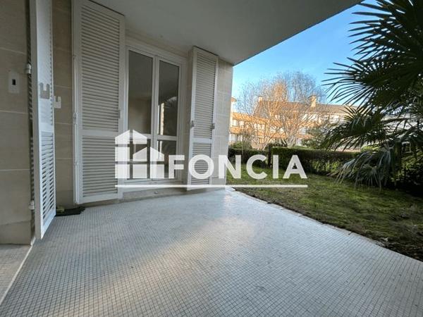 Location Appartement 3 pièces 100.1 m² - 12 ALLEE DES DELIEUSES Louveciennes 78430