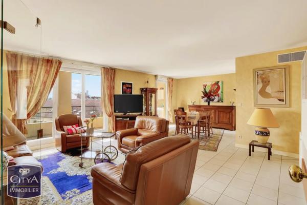 Appartement à vendre 5 pièces 106.41m² Lyon 8e Arrondissement (69008)