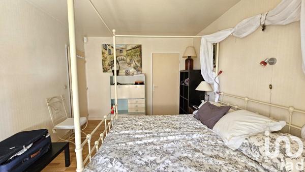 Appartement 2 pièces de 54 m² à Le Chesnay (78150)