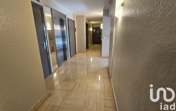 Appartement 2 pièces de 54 m² à Le Chesnay (78150)