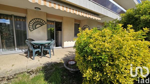 Appartement 2 pièces de 54 m² à Le Chesnay (78150)