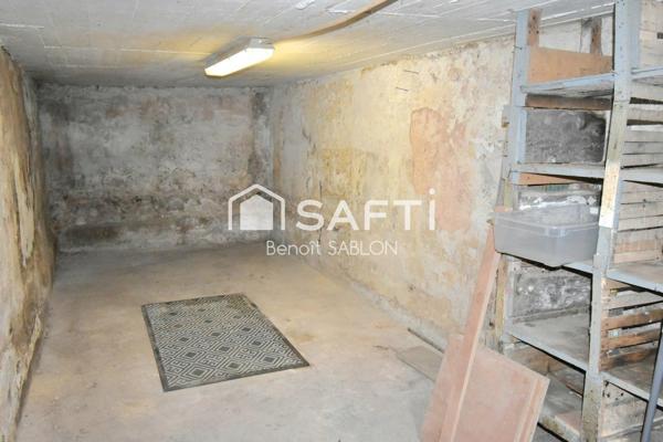 Maison 4 chambres, garage, cave, atelier et jardin