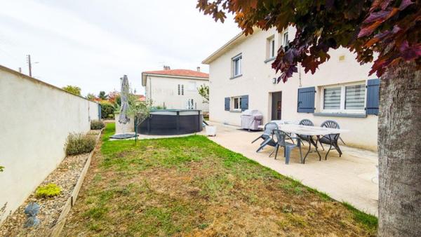 MAISON DE 110 M² HABITABLES MAIS 200 m² POSSIBLES SANS EFFORT !