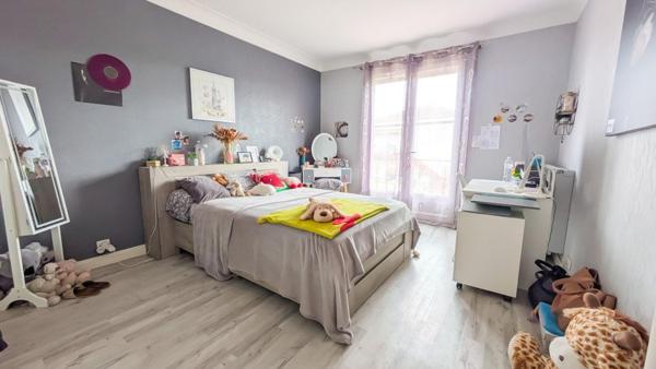 MAISON DE 110 M² HABITABLES MAIS 200 m² POSSIBLES SANS EFFORT !