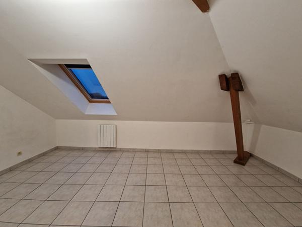 a louer T4 EN DUPLEX 5 MN DE BRISSAC