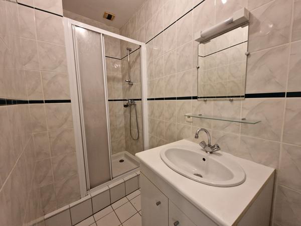 a louer T4 EN DUPLEX 5 MN DE BRISSAC