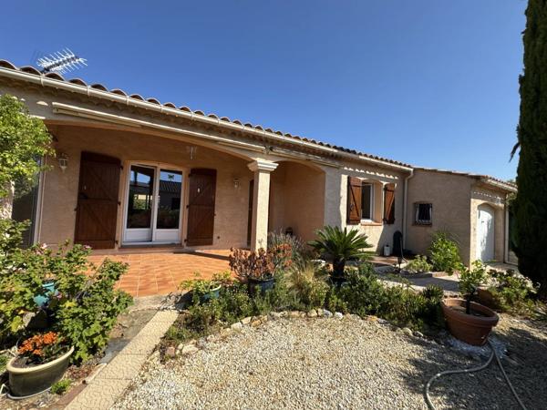 Vente                                                      Maison
                        
                     4 pièces                                         à La Londe-les-Maures