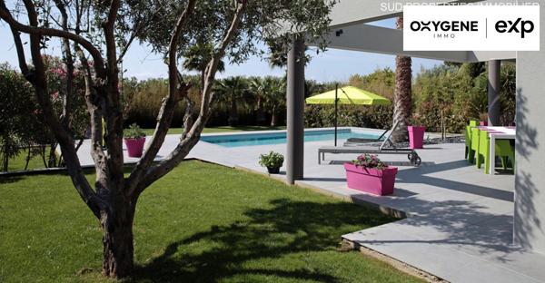 VILLA CONTEMPORAINE PROCHE MER