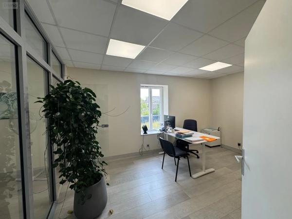 Achat - Fonds et/ou murs commerciaux | Bureaux Chémery-Chéhéry 08350 12 pièces 460 m 2 600 m 2