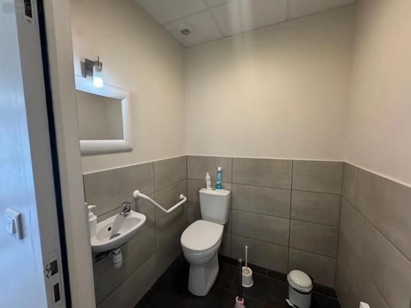 Achat - Fonds et/ou murs commerciaux | Bureaux Chémery-Chéhéry 08350 12 pièces 460 m 2 600 m 2