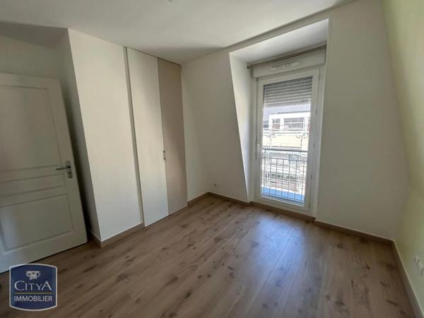 Appartement à louer 3 pièces 73.89m² Aix-les-Bains (73100)