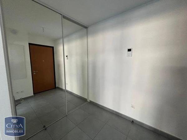 Appartement à louer 3 pièces 73.89m² Aix-les-Bains (73100)