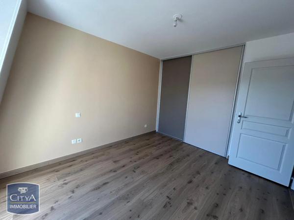 Appartement à louer 3 pièces 73.89m² Aix-les-Bains (73100)