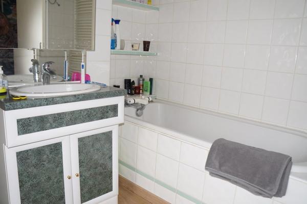 Maison  + studio 196M², garage, terrasse, jardin