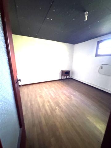Maison L Isle Jourdain sur presque 5 000m² de terrain