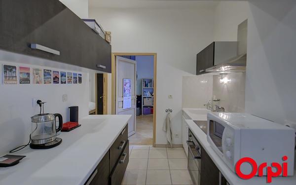 Appartement à vendre    3 pièces •  Bourgoin-Jallieu