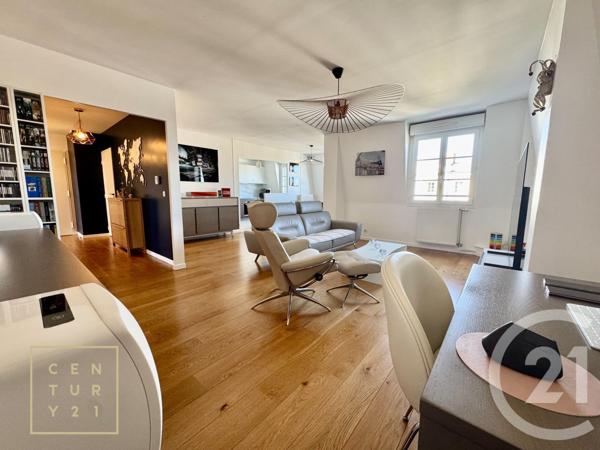 Appartement F5 à vendre  5 pièces - 111 m2 SERRIS - 77