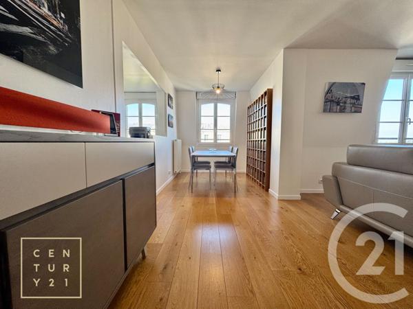 Appartement F5 à vendre  5 pièces - 111 m2 SERRIS - 77