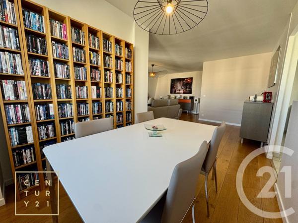 Appartement F5 à vendre  5 pièces - 111 m2 SERRIS - 77