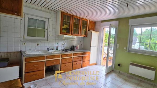 Maison individuelle semi plain-pied sur sous-sol complet et grand espace naturel