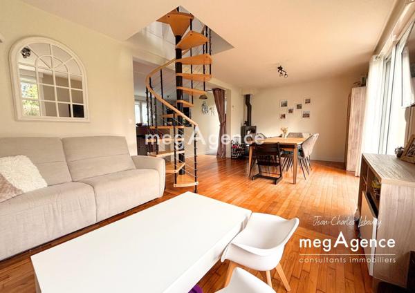 Maison à VIRE NORMANDIE, 14500 - 5 pièces 102m²