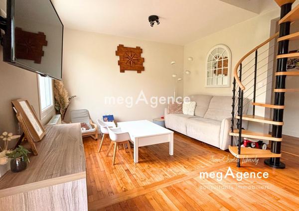 Maison à VIRE NORMANDIE, 14500 - 5 pièces 102m²