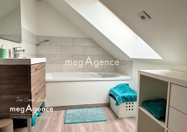 Maison à VIRE NORMANDIE, 14500 - 5 pièces 102m²