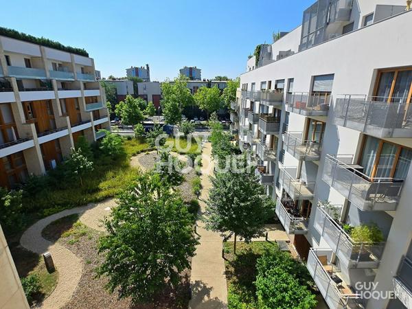 À VENDRE BEAU 4 PIÈCES DE 83m² + BALCON + PARKING SOUS-SOL